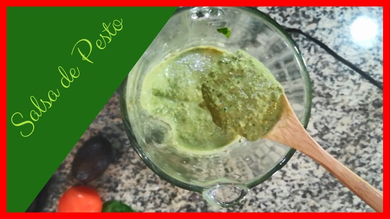 Salsa pesto vegana con almendras