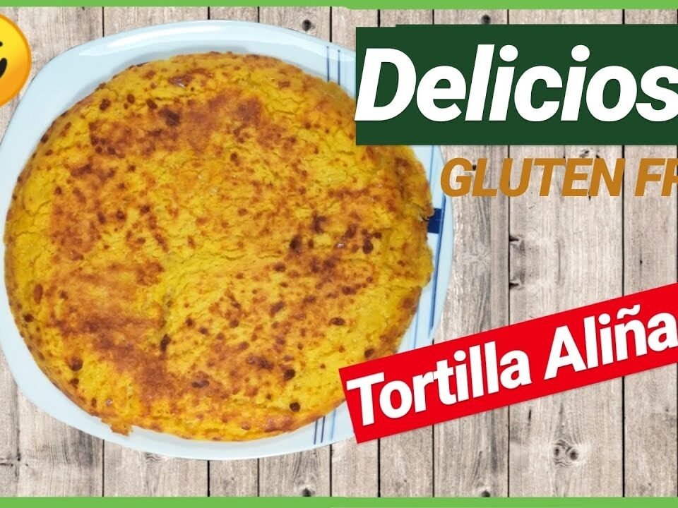 Tortilla de maíz aliñada con queso, típica de Costa Rica